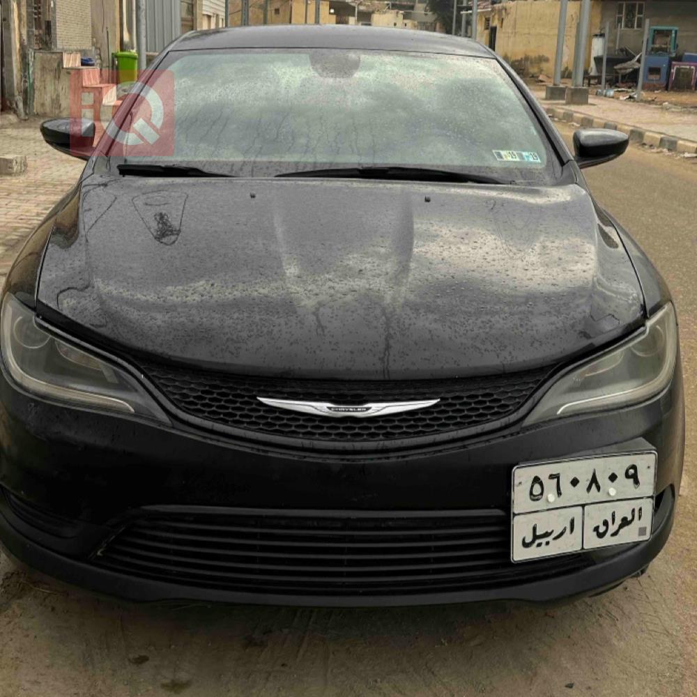 کرایسلەر 200